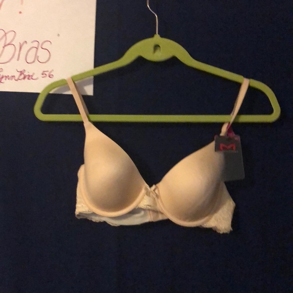 New Maidenform Bra.   2020 - Picture 2 of 8